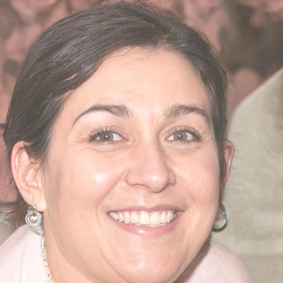Carmen Ruiz, Arquitecta de Sistemas